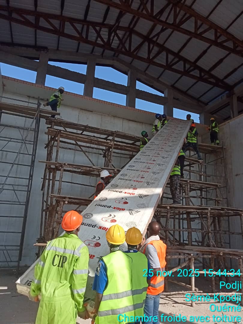 whatsapp image 2025 12 04 at 19.45.57